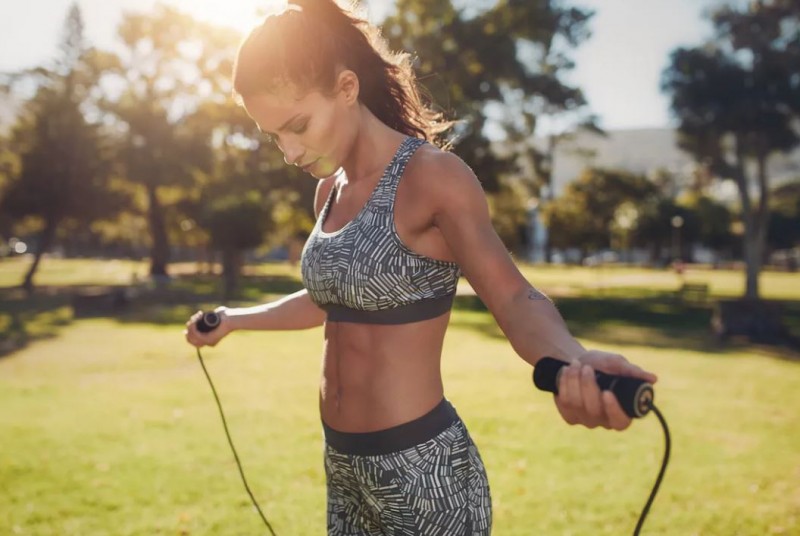 Is Jumping Rope Damaging Your Breasts?
