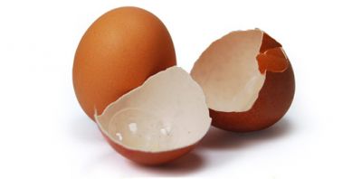 Video: स्किन के लिए अंडा ही नहीं उसका छिलका भी होता असरदार