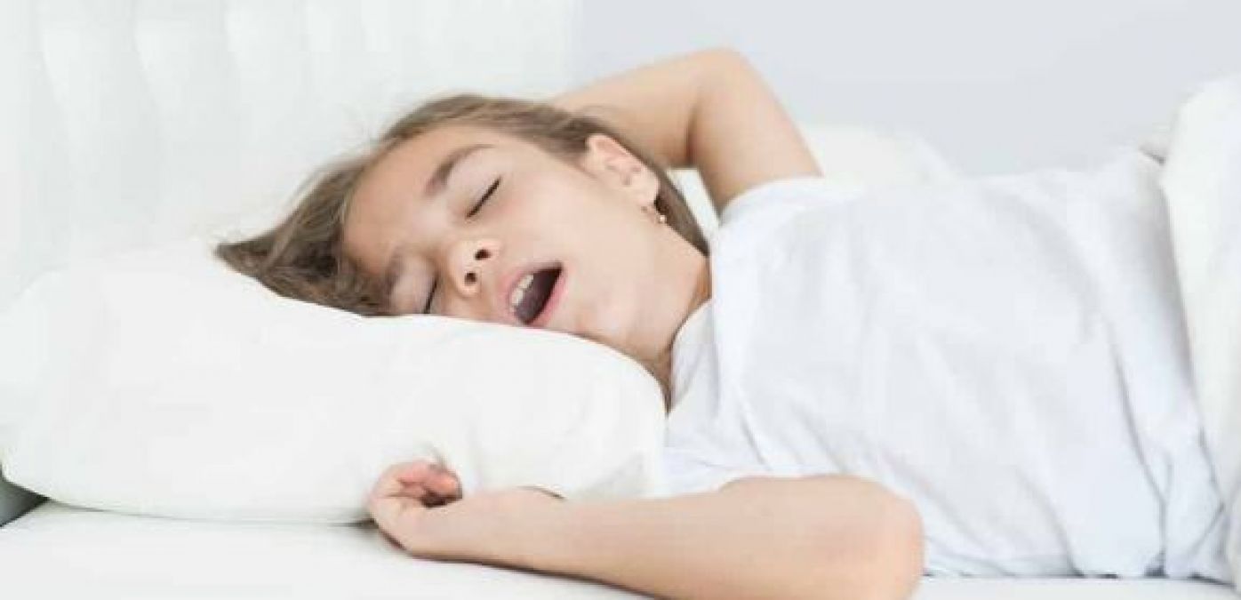Sleeping with open mouth has side effects, know here