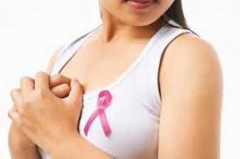 जानिए क्यों होती हैं महिलाओं को  ब्रेस्ट कैंसर की बीमारी