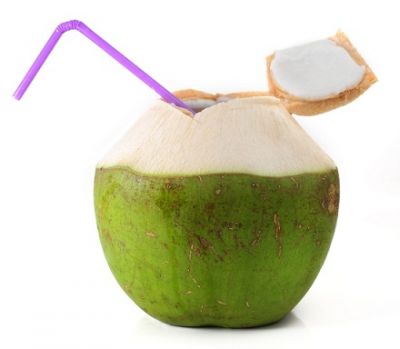 नारियल पानी कर सकता है आपके ब्लड प्रेशर को कण्ट्रोल