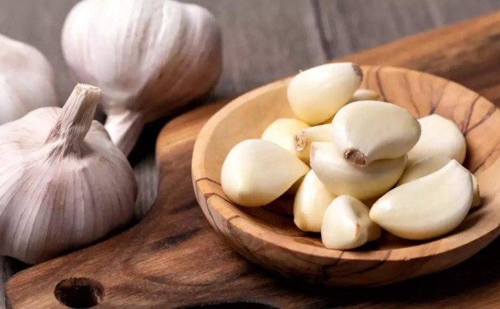 Potential Risks of Garlic Consumption for Certain Individuals