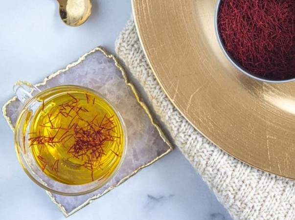 How to Brew Saffron Tea: Enhance Vision and Relieve Period Discomfort