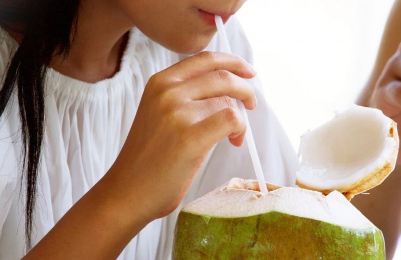 If You Consume Coconut Water Daily, This Article is a Must-Read