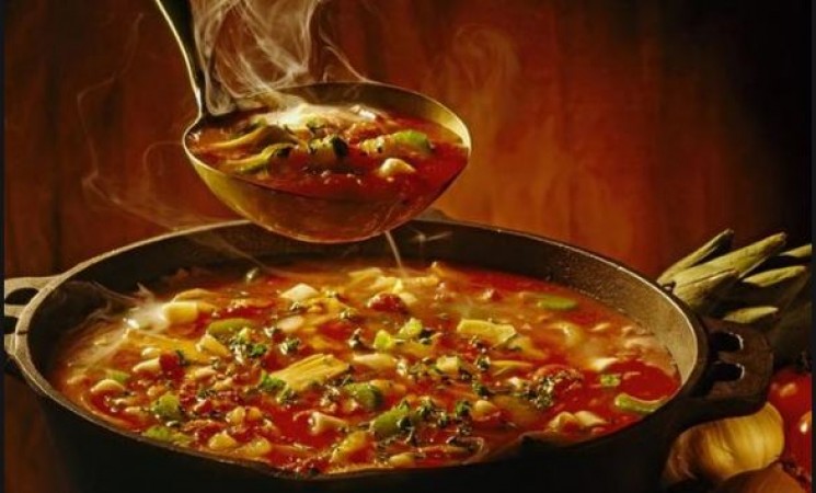 Eating hot food in winter is dangerous for health