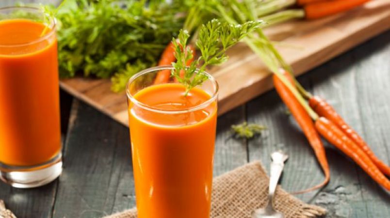 सेहत को बहुत सारे लाभ पहुंचाता है गाजर का जूस