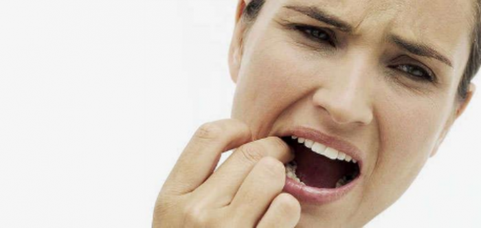 पुदीने के तेल से करे अपने दांतो का इलाज