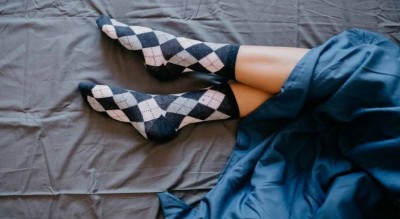 If you sleep wearing socks at night, then read this loss first