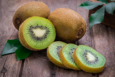 There are shocking benefits of eating kiwi in the morning