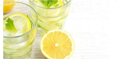 Drink a glass of lemon water every day in summer, many diseases will go away
