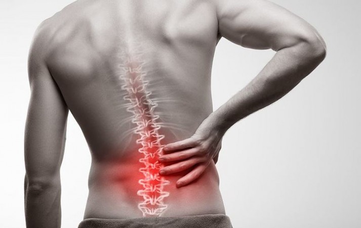 पीठ के इन हिस्सों में खतरनाक है दर्द होना, जानिए एक्सपर्ट्स की राय