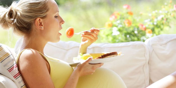 गर्भावस्था में नुकसानदायक होते है ये आहार