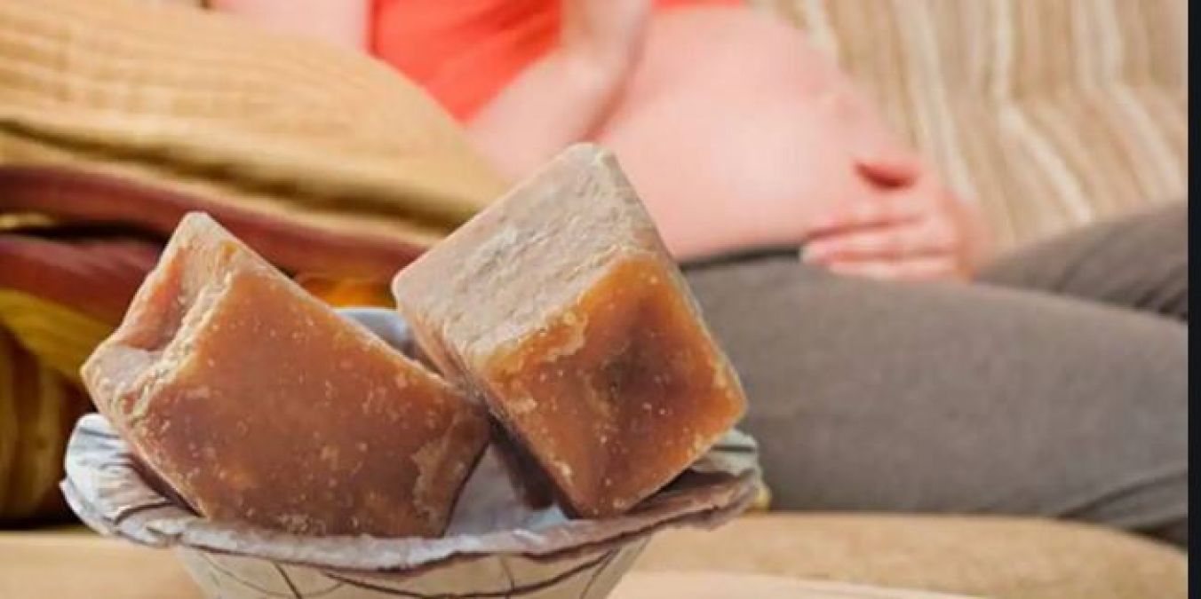 Eating jaggery is beneficial during pregnancy, the child gets these benefits