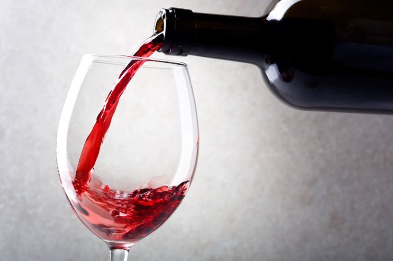 Is Red Wine Harmful to Health? Explore Expert Opinions Here