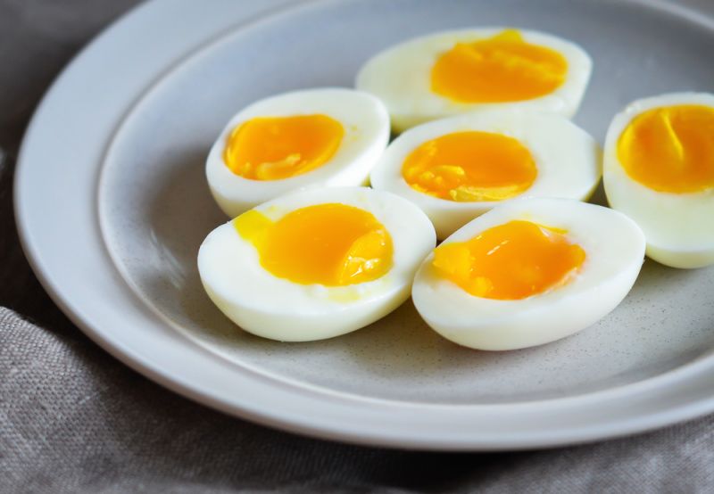 सर्दी में कच्चे अंडे की जगह करें उबले अंडे का उपयोग, होंगे इतने फायदे