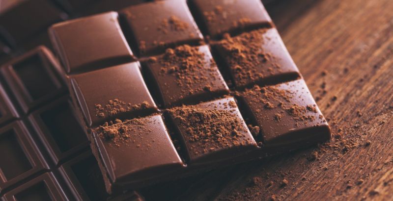 आपके स्वास्थ के लिए इतनी लाभकारी है 'डार्क चॉकलेट'