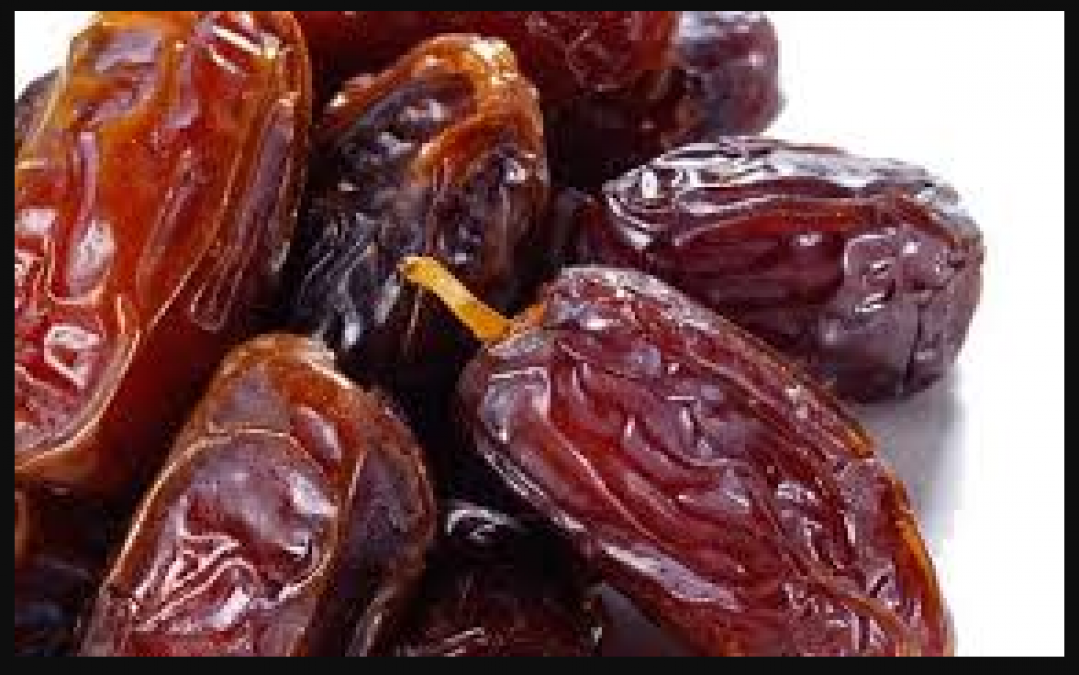 You will be surprised to know the benefits of eating dates in winter