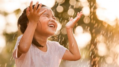 These 5 Diseases Spread Rapidly in the Rain: How to Protect Children