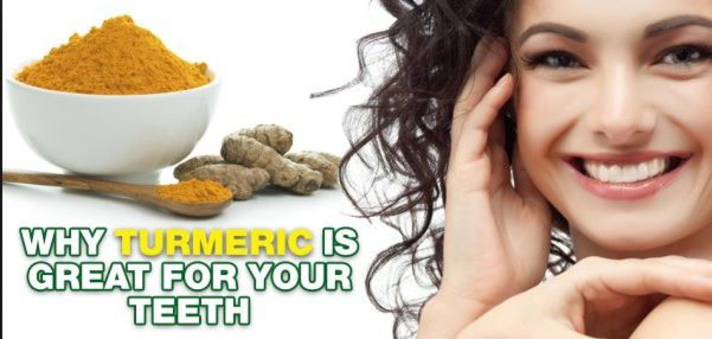 Turmeric Will Instantly  help you in getting rid of Yellow Teeth, Follow These Methods