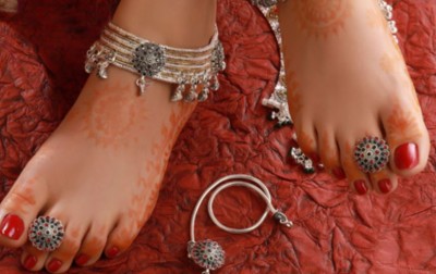 Why Wear a Toe Ring Specifically on the Second Toe?