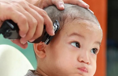 What is the Right Time to Shave Your Baby? Find Out Here