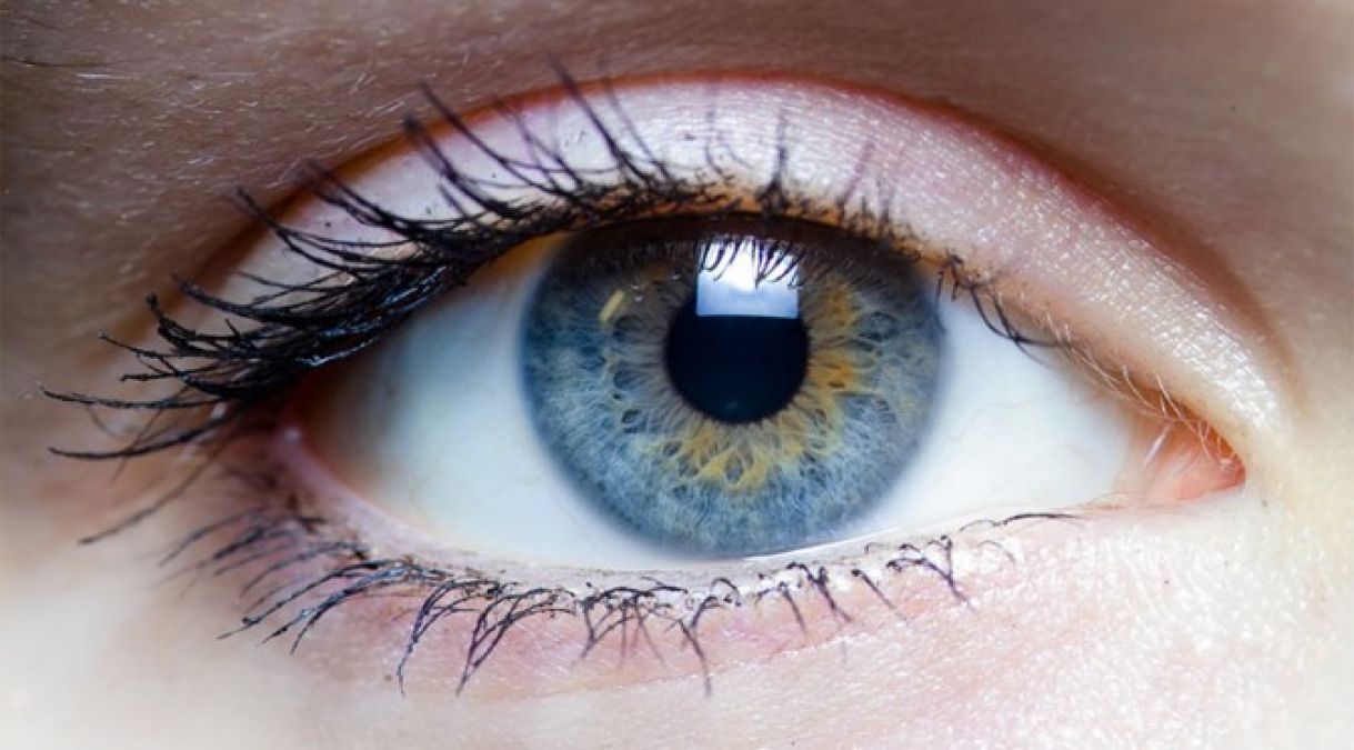 आंखों की रोशनी बढ़ा सकती है इस तरह की गई एक्सरसाइज
