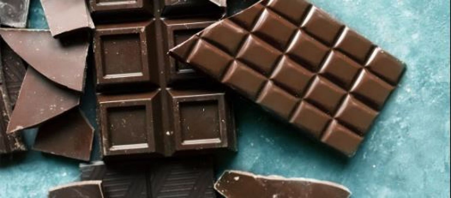 सेहत के लिए बहुत फायदेमंद है डार्क चॉकलेट, जानिए खाने के फायदे
