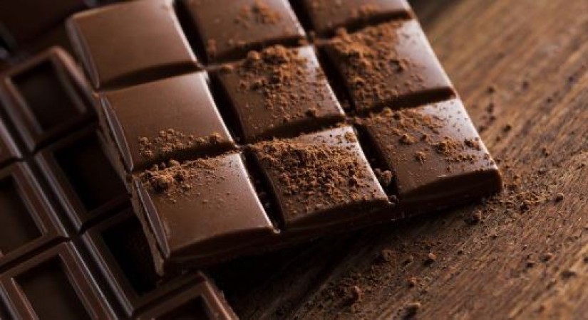 सेहत के लिए बहुत फायदेमंद है डार्क चॉकलेट, जानिए खाने के फायदे