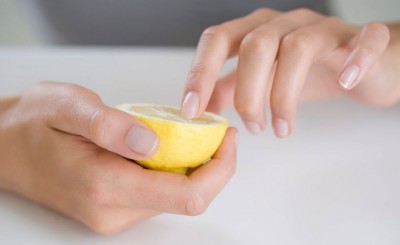 Discover How Lemon Can Help Make Your Nails Long and Shiny