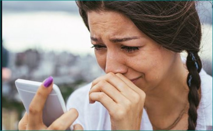रोने से सेहत को होते हैं चौकाने वाले फायदे, सुनकर ही रोना शुरू कर देंगे आप
