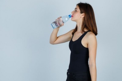 Why Shouldn't You Drink Water While Standing? Expert Opinions Explained