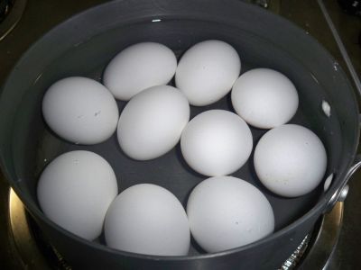 उबले अंडे के पानी को इस्तेमाल करने का है ये फायदा