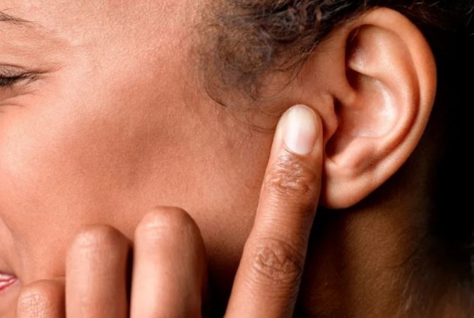 How to Get Relief from Severe Ear Pain with These Tips