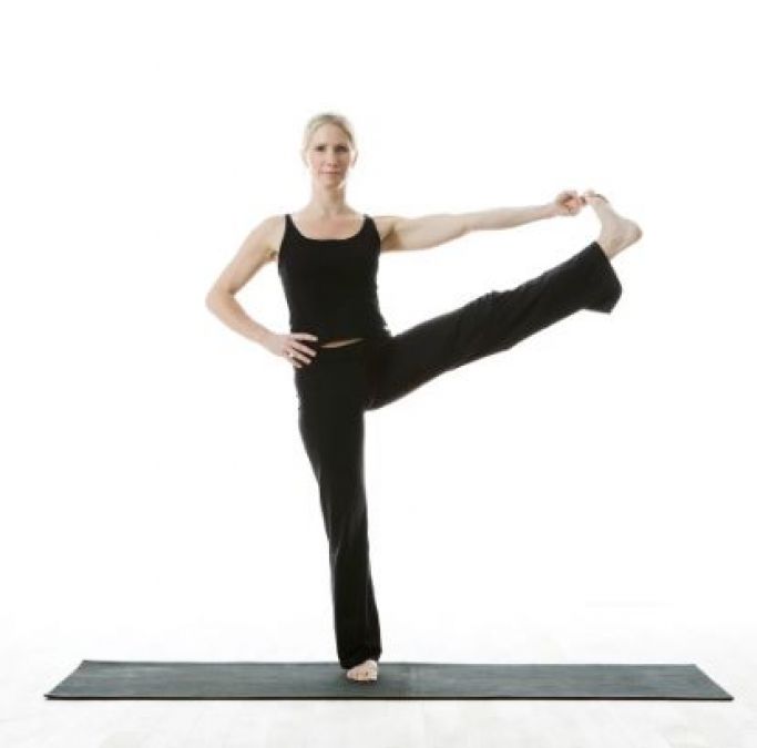 THis Aasan helps to maintain the balance of the body