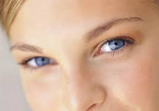 आँखों की सूजन के कई होते हैं कारण, घरेलु नुस्खों से करें दूर