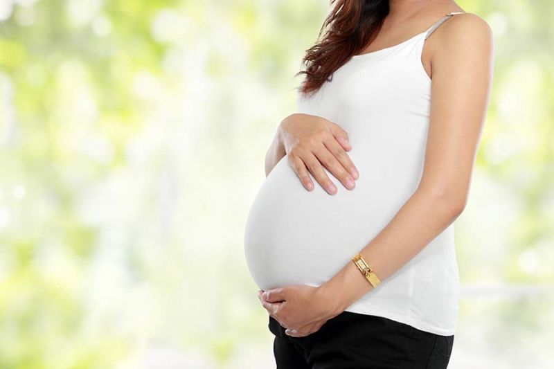 गर्भवती महिलाओं के लिए फायदेमंद होता है दूध और गुड़ का सेवन