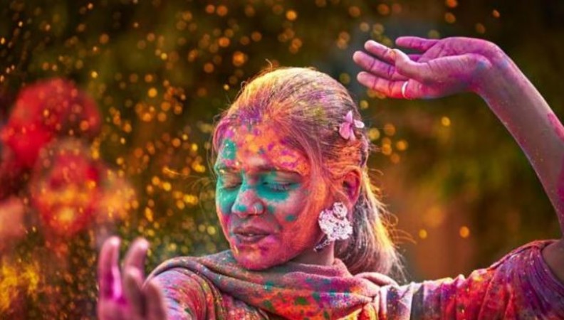 How to Take Care of Skin and Eyes on Holi?