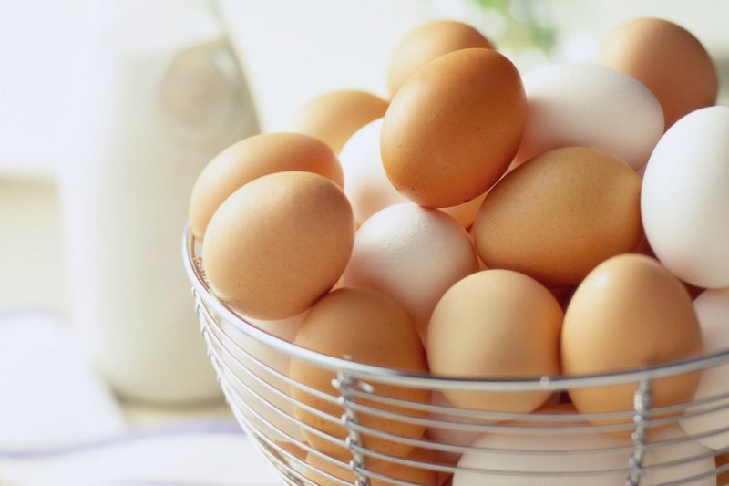 इन तरीको से करे असली अंडो की पहचान