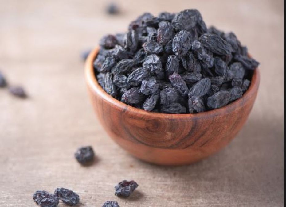 Keeps black raisins under BP control, know the many benefits of eating
