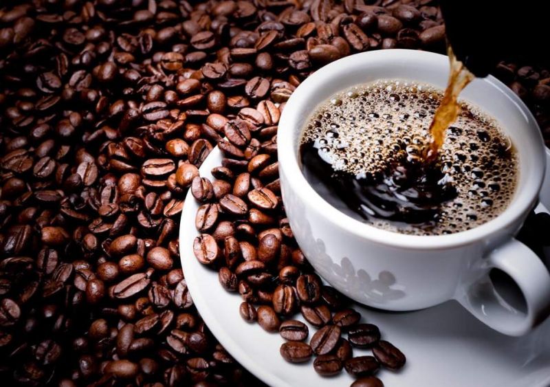इन शारीरिक समस्याओं को कम करने में आपकी मदद कर सकती है ब्लैक कॉफी