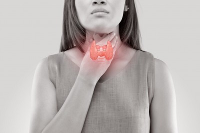Thyroid patients should not eat these things, know its symptoms and treatment