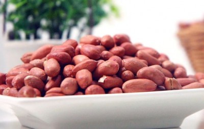 Know the health benefits of eating peanuts during winter