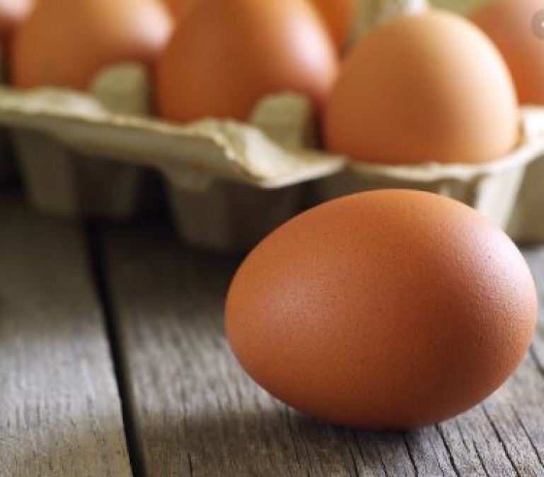 Excessive intake of eggs increases the risk of heart attack