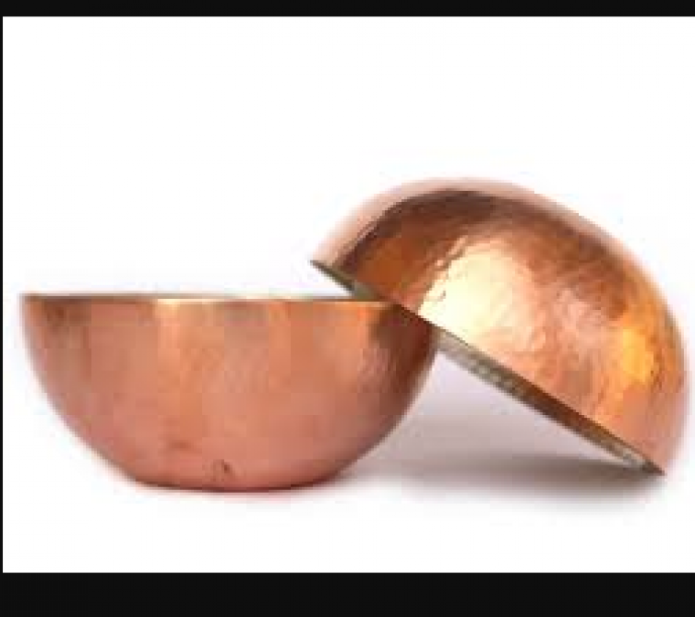 Use of copper utensils in this way damages the health