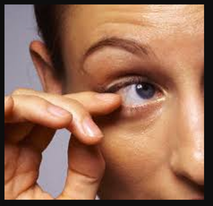 For these reasons, there is swelling in the eyes, know more