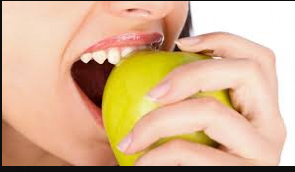Eating Apples has many disadvantages as well, know here!