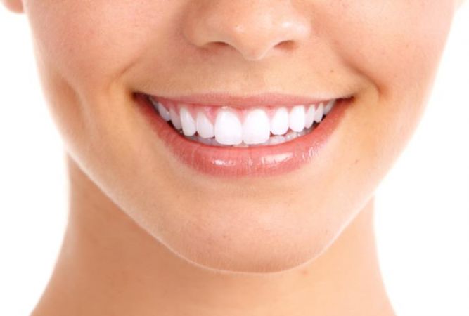 इन तरीको से रखे अपने दांतो को स्वस्थ