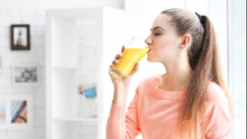 Is It Right or Wrong to Consume Juice on an Empty Stomach?