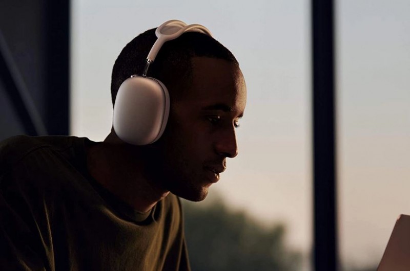 How Long Should Headphones Be Used According to Age? Find Out Here