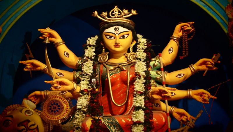 आज के दिन दूध से करे माँ दुर्गा का अभिषेक